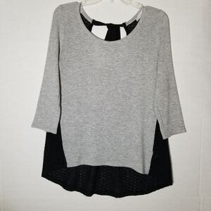 Gawdy Me‎ Gray & Black Hi-Low Knit Top